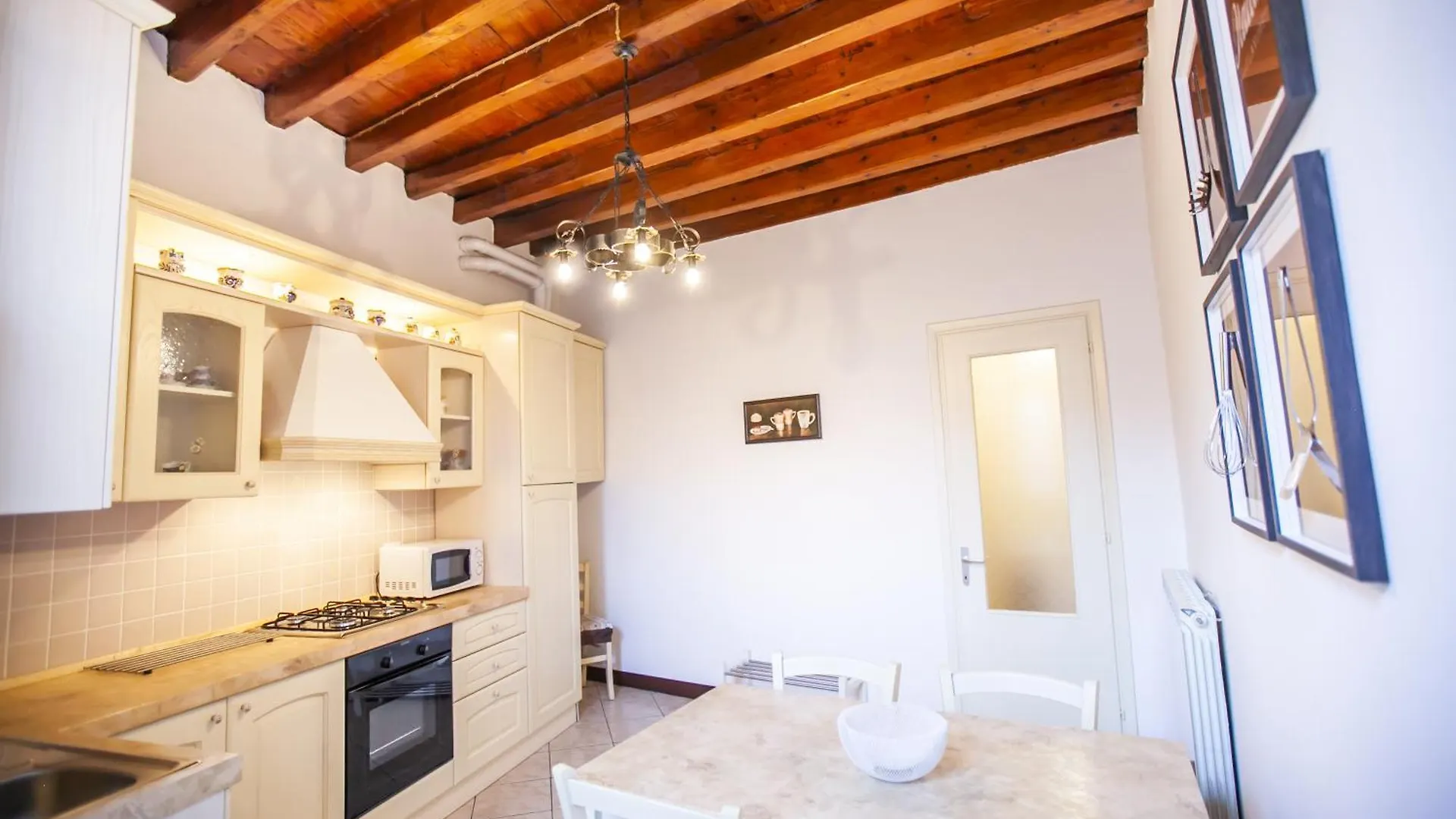 Lakeside Como Apartment